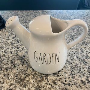 SOLD Rae Dunn watering can GARDEN